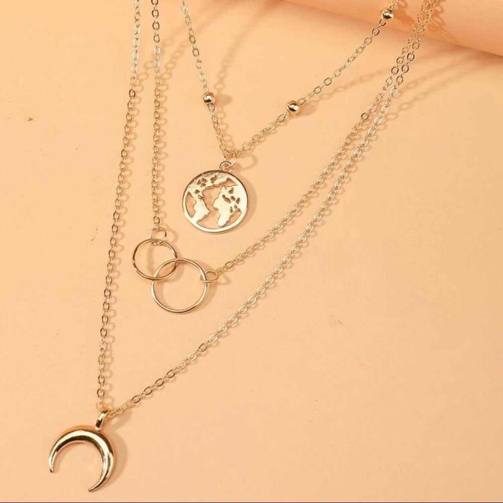 3/$30 💛 Multi Layered Charm Necklace - Picture 3 of 4